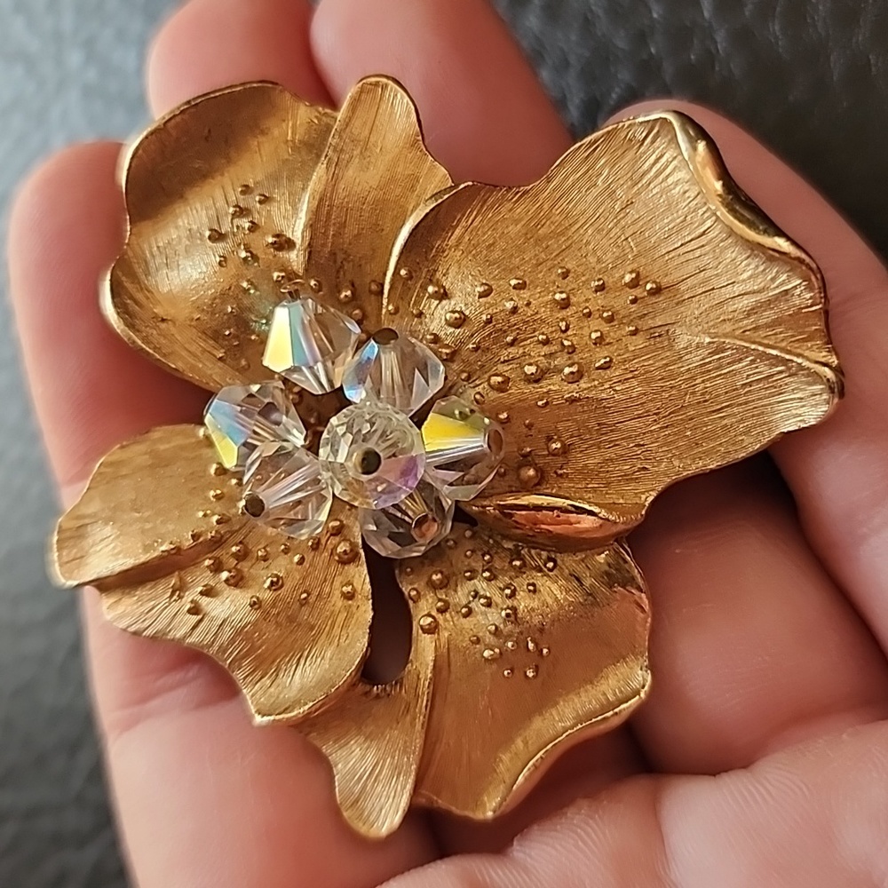 VTG PARCO brooch